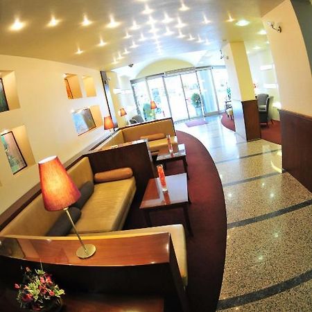 Arma Hotel Manisa Exteriér fotografie