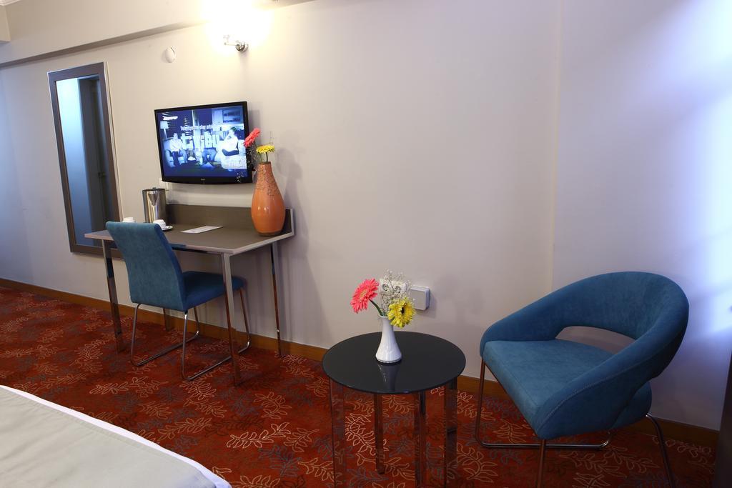 Arma Hotel Manisa Pokoj fotografie