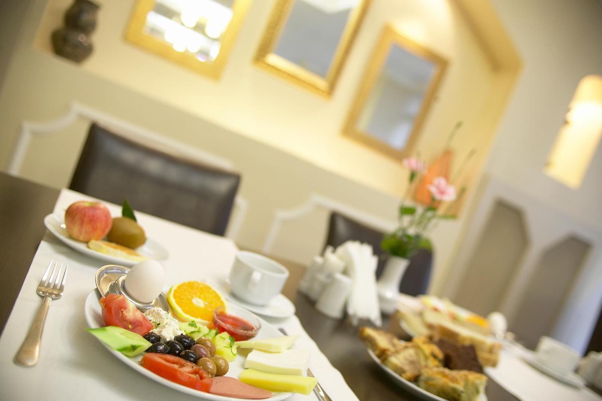 Arma Hotel Manisa Exteriér fotografie